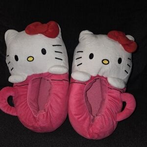 Hello Kitty Pink Slippers